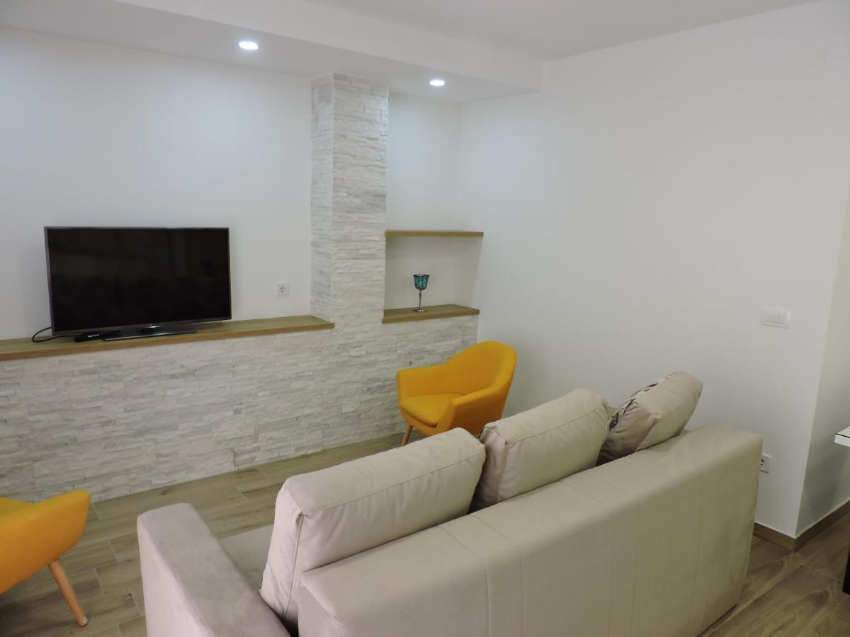 Apartments Lidus Makarska Exterior foto