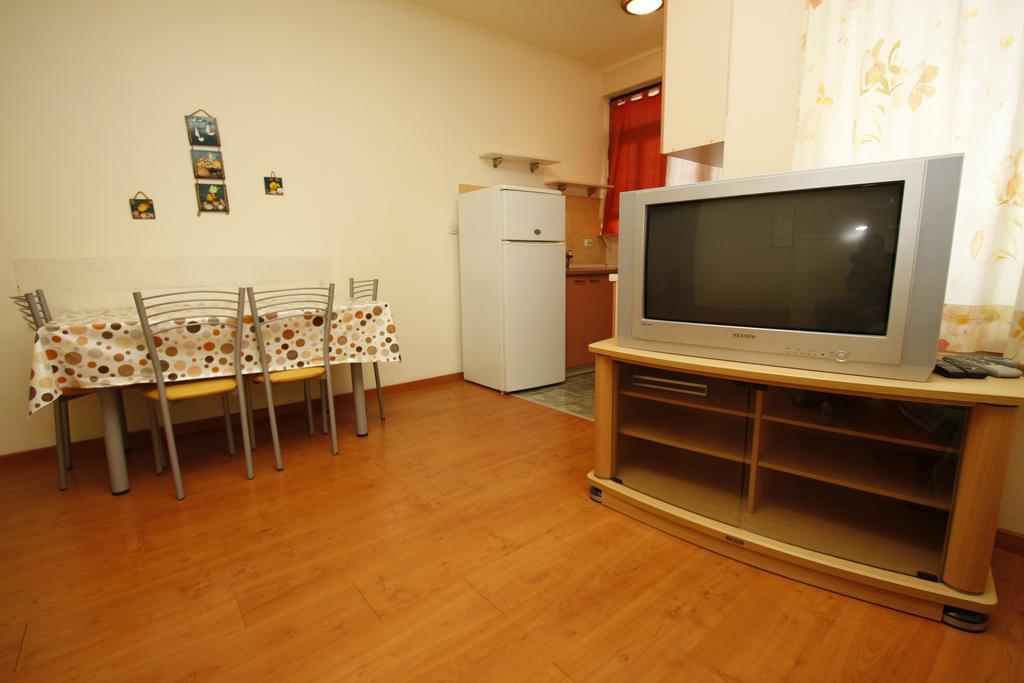 Apartments Lidus Makarska Zimmer foto