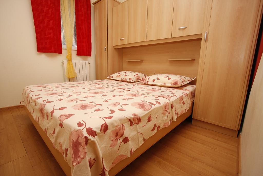 Apartments Lidus Makarska Zimmer foto
