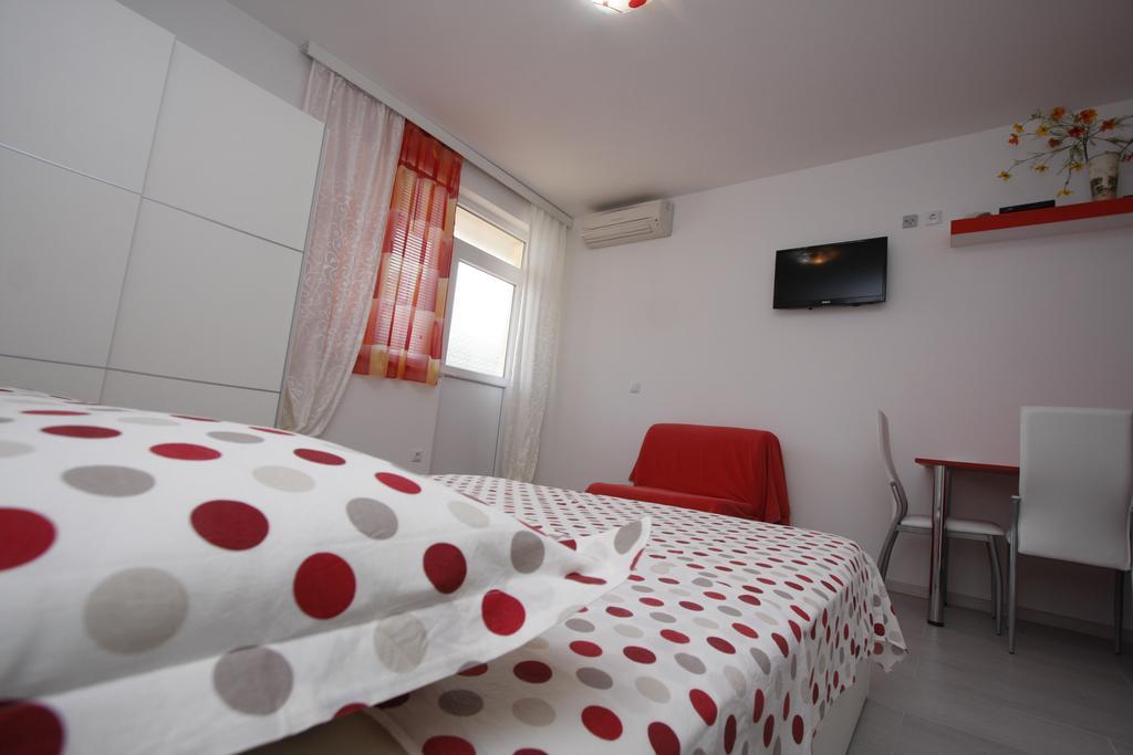 Apartments Lidus Makarska Zimmer foto