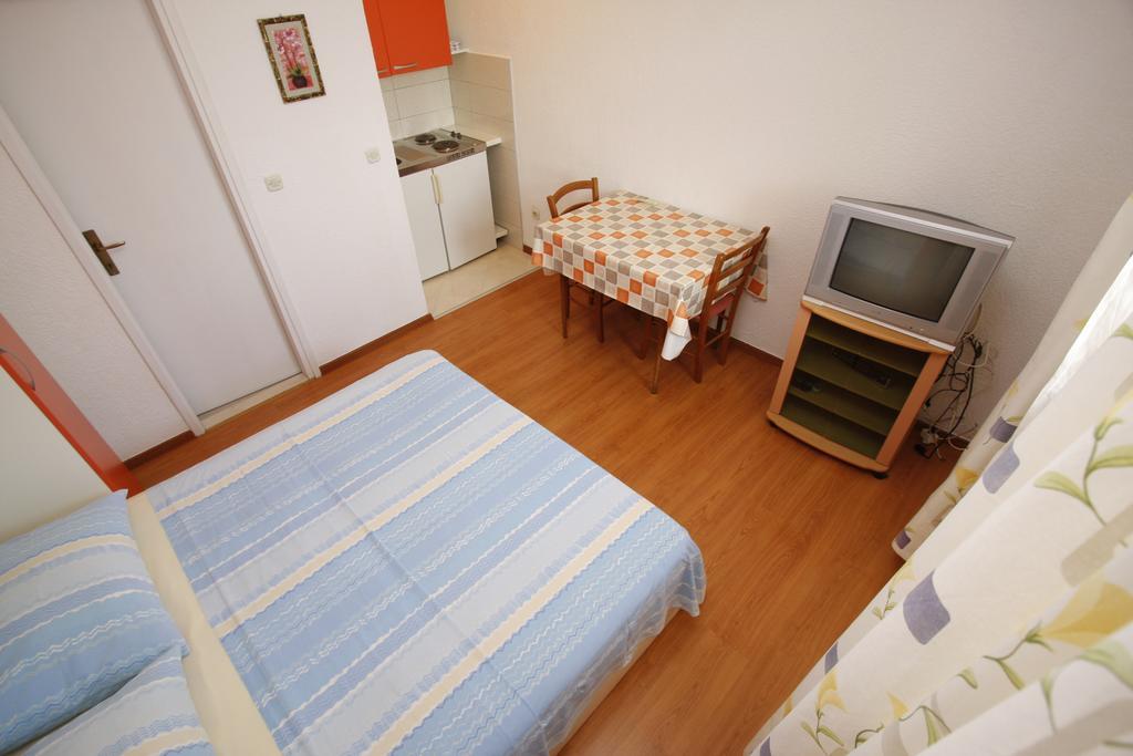 Apartments Lidus Makarska Zimmer foto