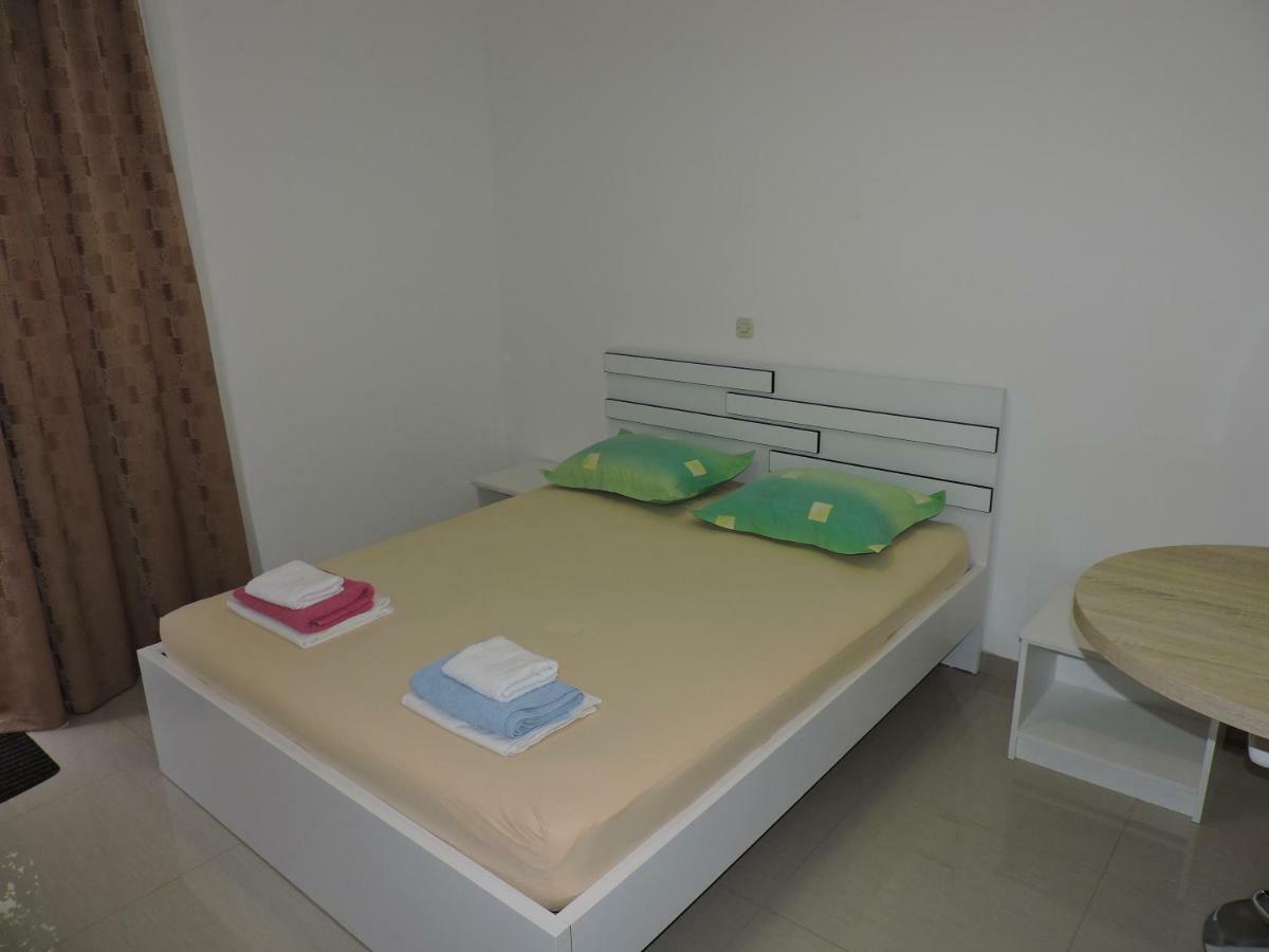 Apartments Lidus Makarska Exterior foto