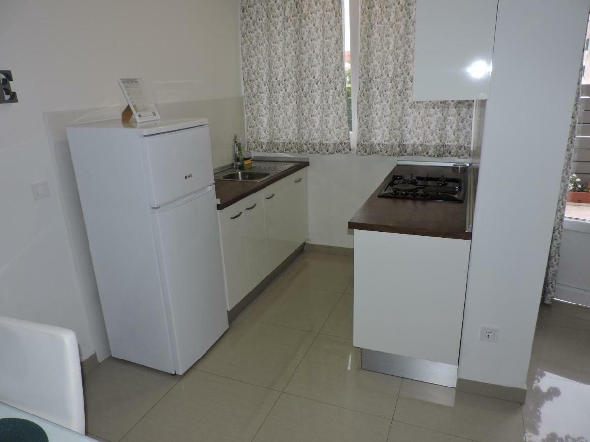 Apartments Lidus Makarska Exterior foto